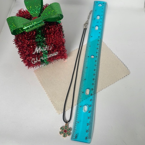Christmas Necklace - Picture 4 of 4